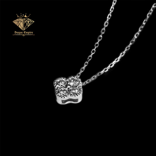 Lucky Leaflet Necklace