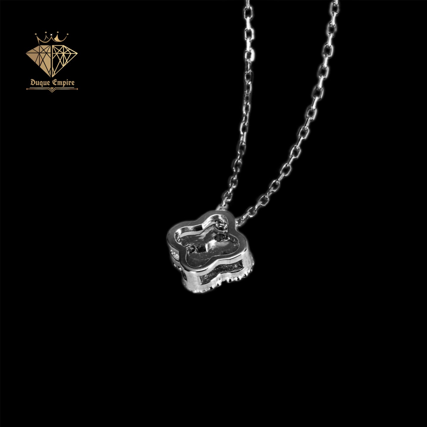 Lucky Leaflet Necklace